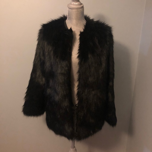 Black Faux Fur Jacket - Picture 2 of 6